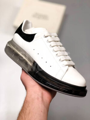 Alexander McQueen кроссовки с прозрачной подошвой