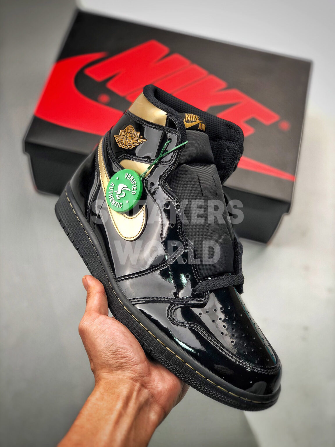 Nike Air Jordan 1 High OG Black Gold
