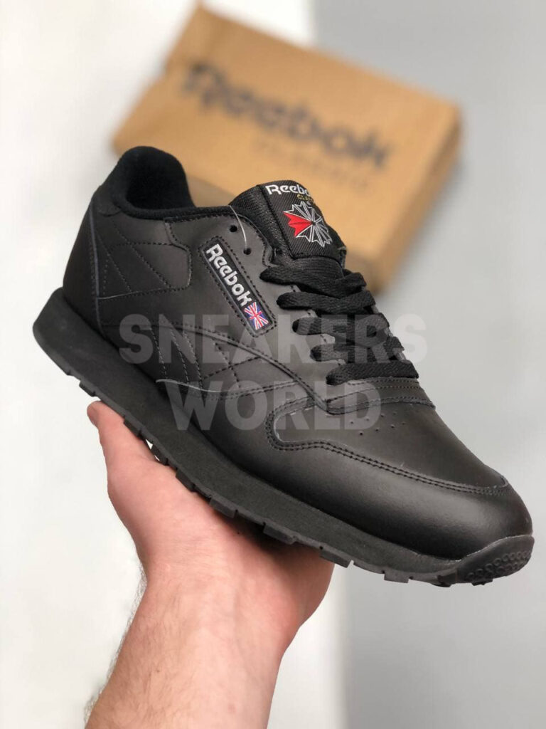 Reebok Classic черные