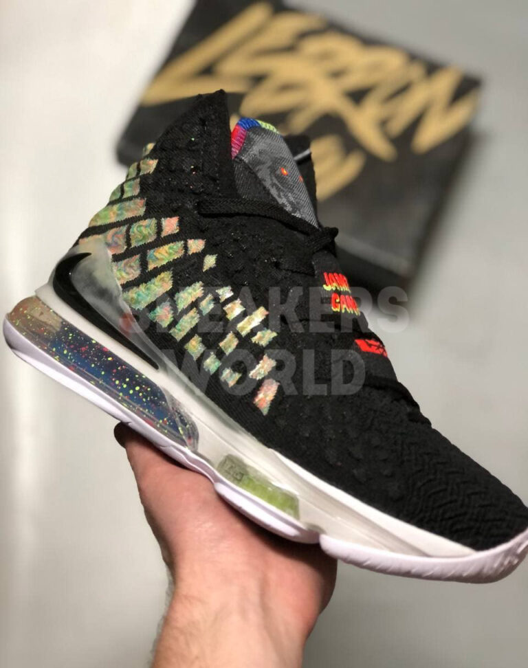 Nike Lebron 17 Black