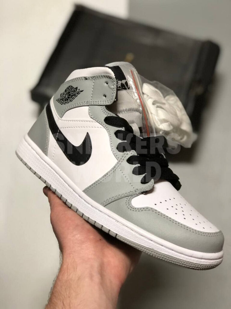 Nike Air Jordan 1 mid Smoke Grey Light
