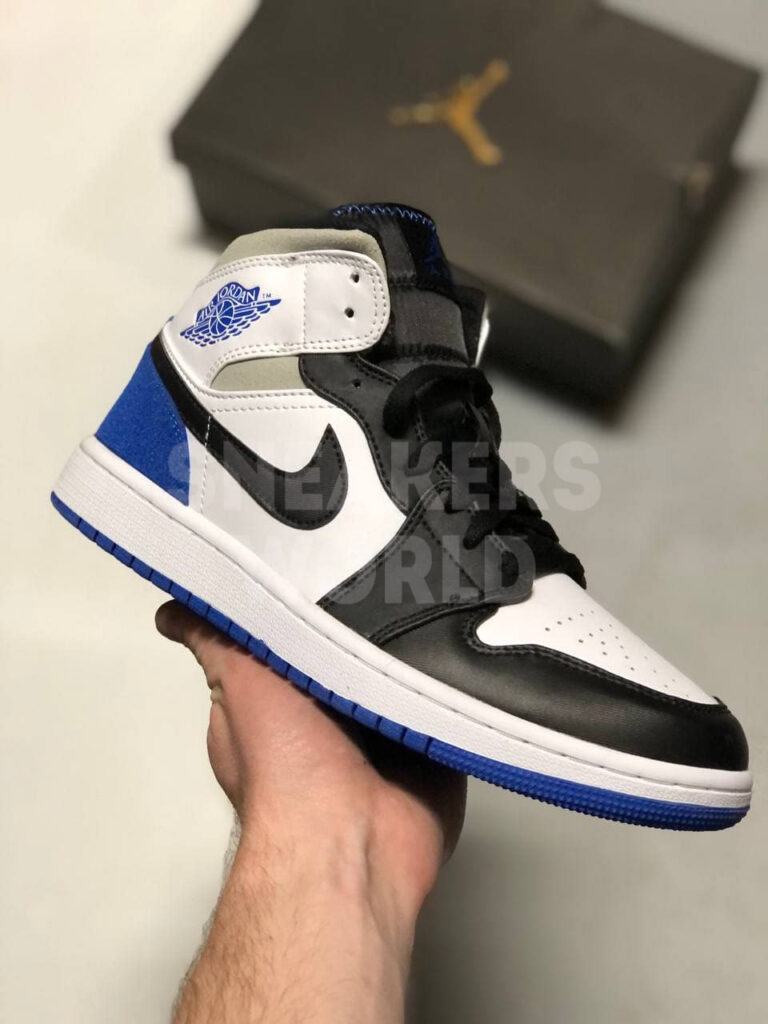 Nike Air Jordan 1 Mid Union Royal Black Toe
