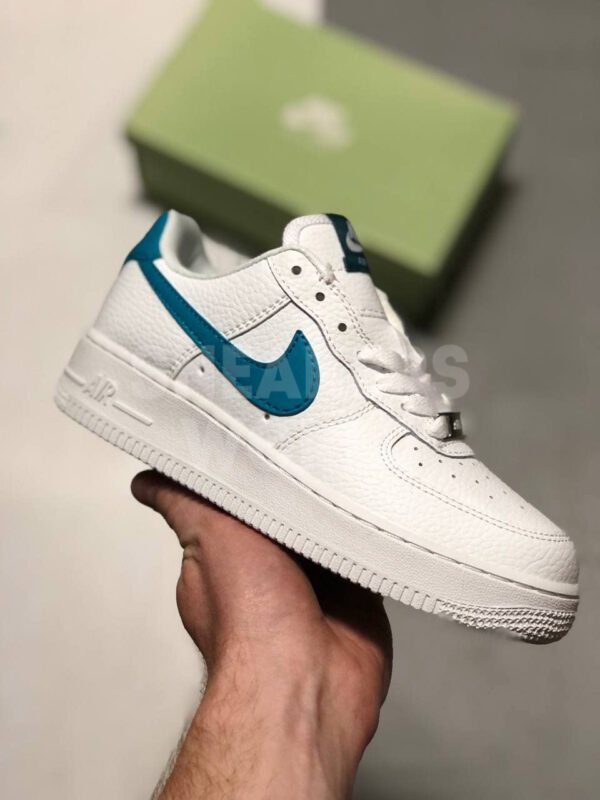 Nike Air Force 1 07 бело-голубые