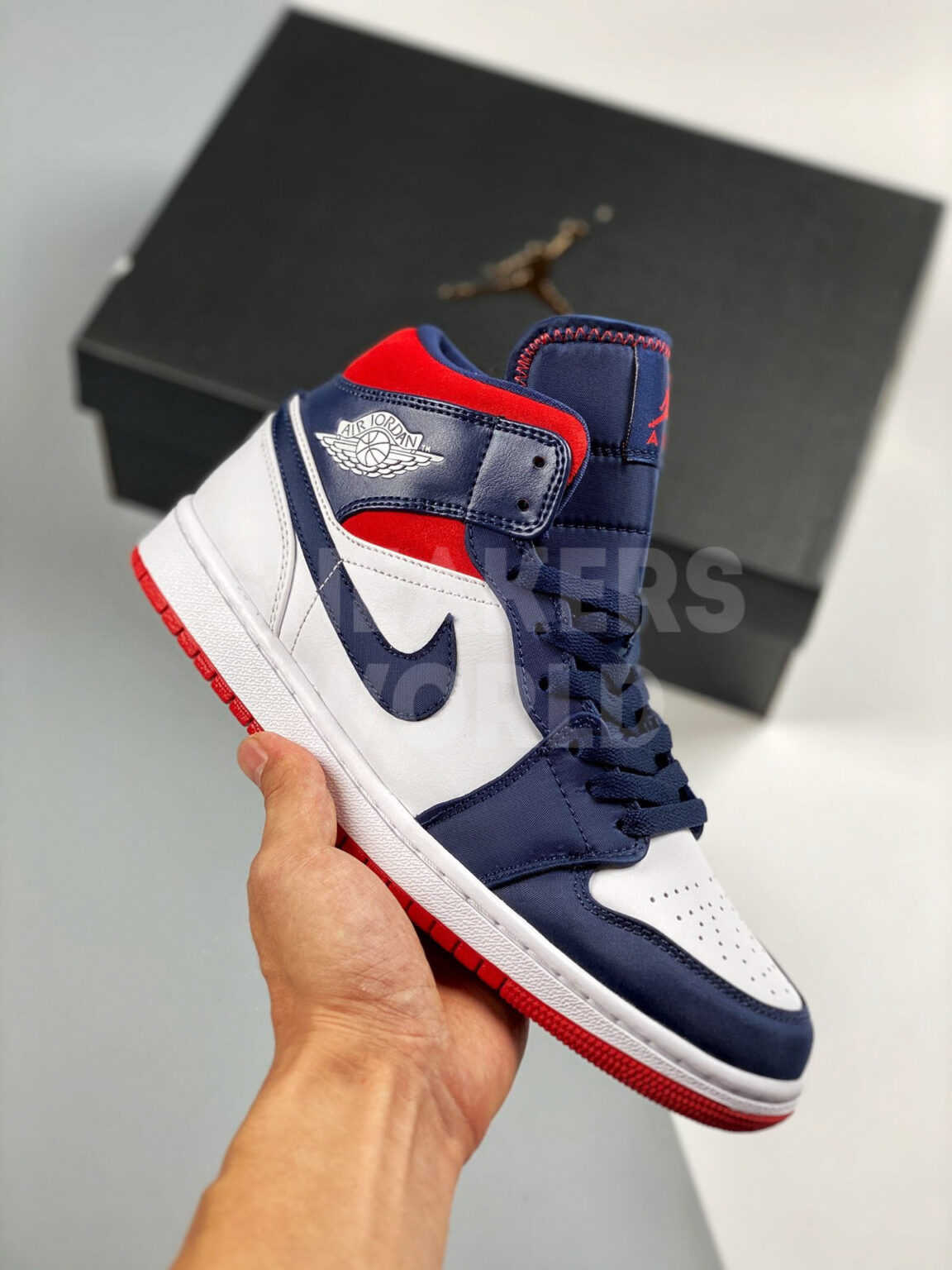 Nike Air Jordan 1 Mid SE USA