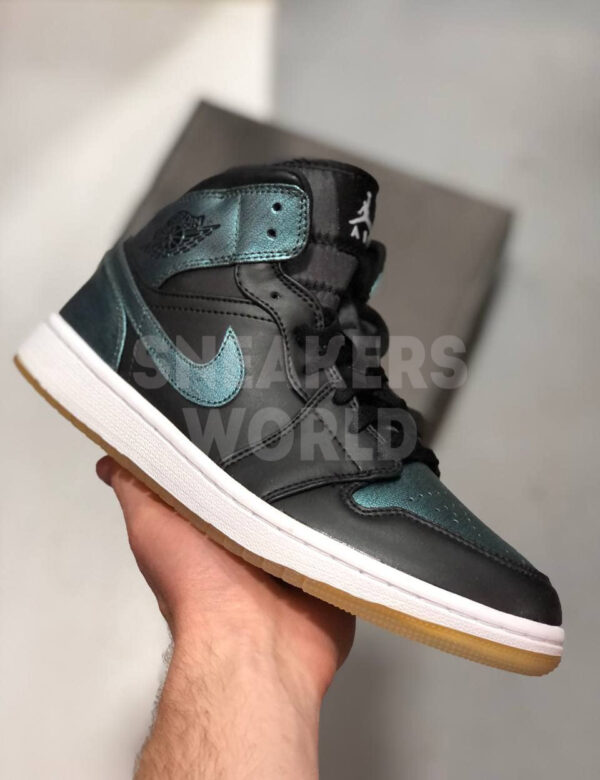 Nike Air Jordan 1 Chameleon