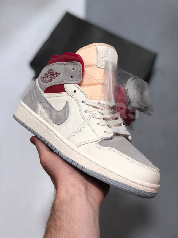 Air Jordan 1Mid Sneakersnstuff 20th