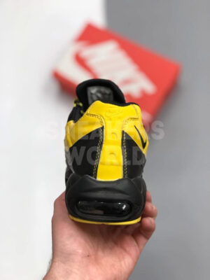 Nike Air Max 95 черно желтые