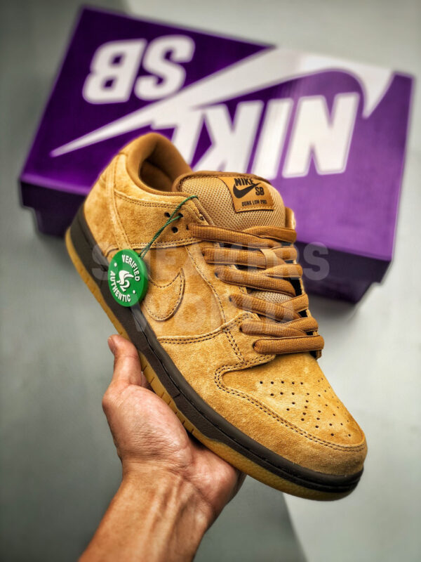 Nike SB Dunk Low Wheat Mocha