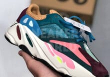 Кроссовки Adidas Yeezy 700 разноцветные