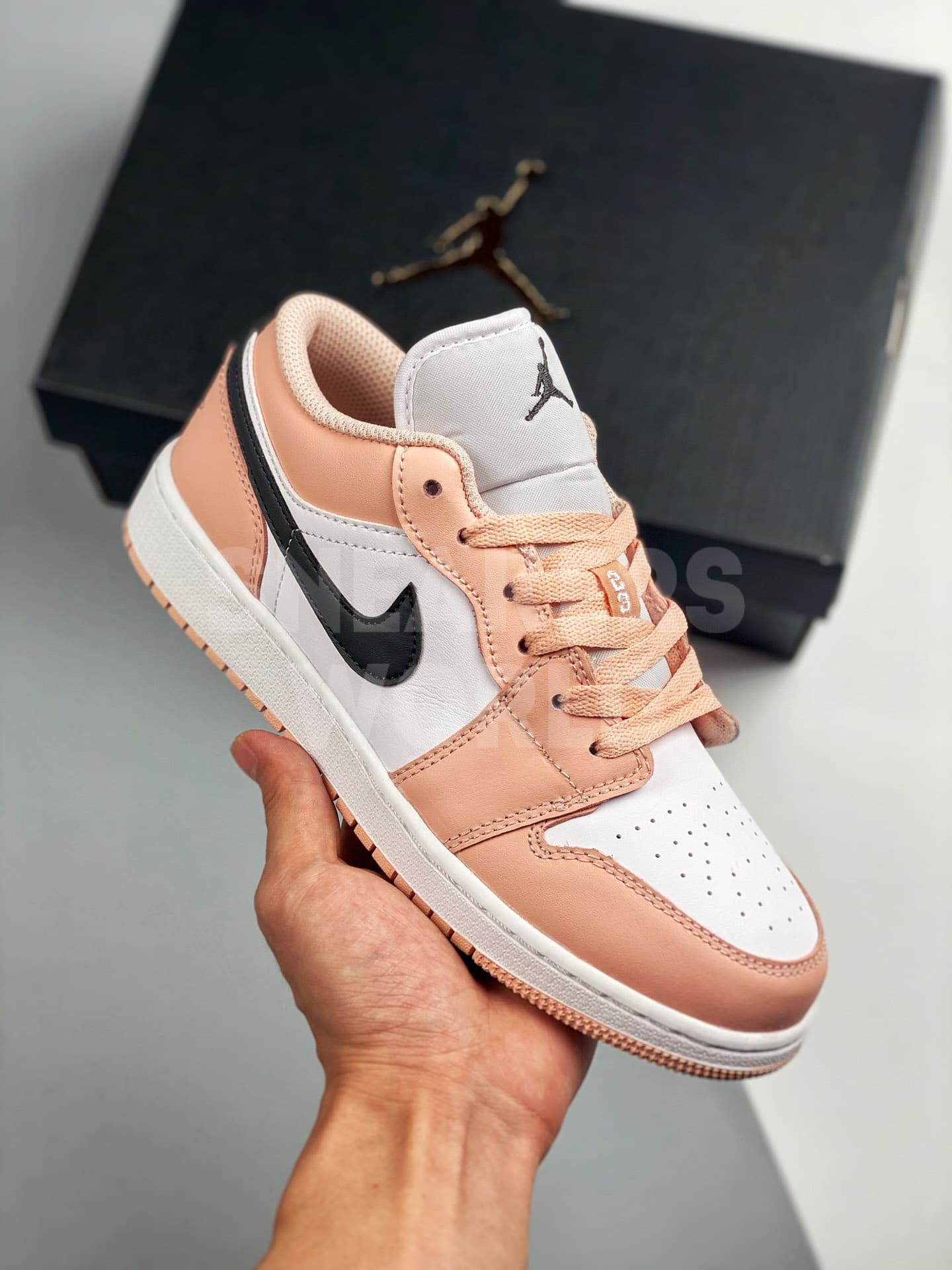 nike jordan 1 low arctic pink