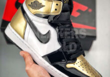 Nike Air Jordan 1 Gold Toe