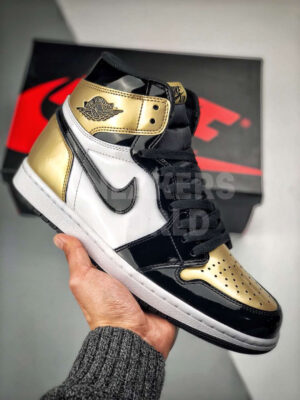 Nike Air Jordan 1 Gold Toe