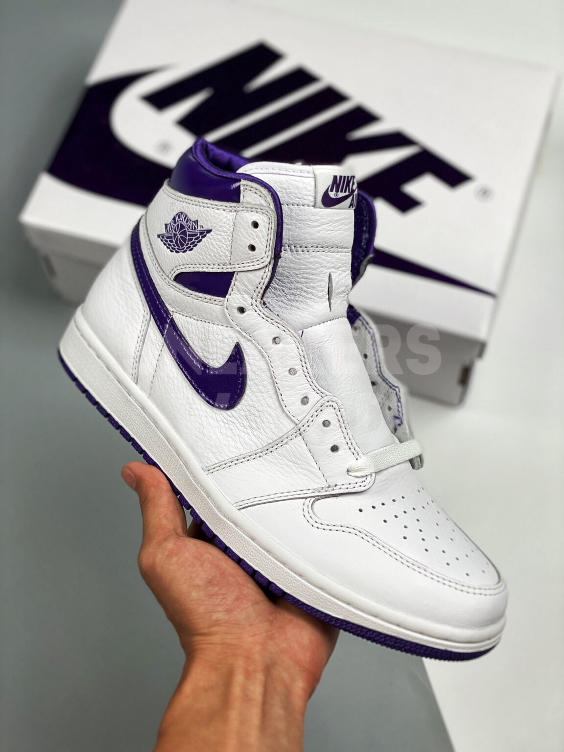 Nike Air Jordan 1 White Court Purple