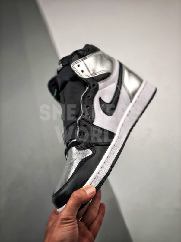 air jordan 1 high silver toe