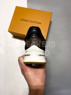 Louis Vuitton Run Away женские