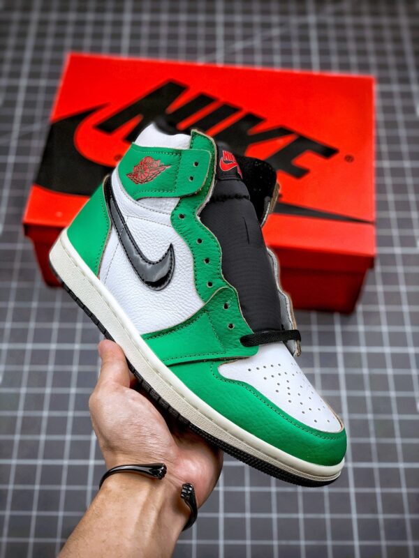 Nike Air Jordan 1 High OG Lucky Green