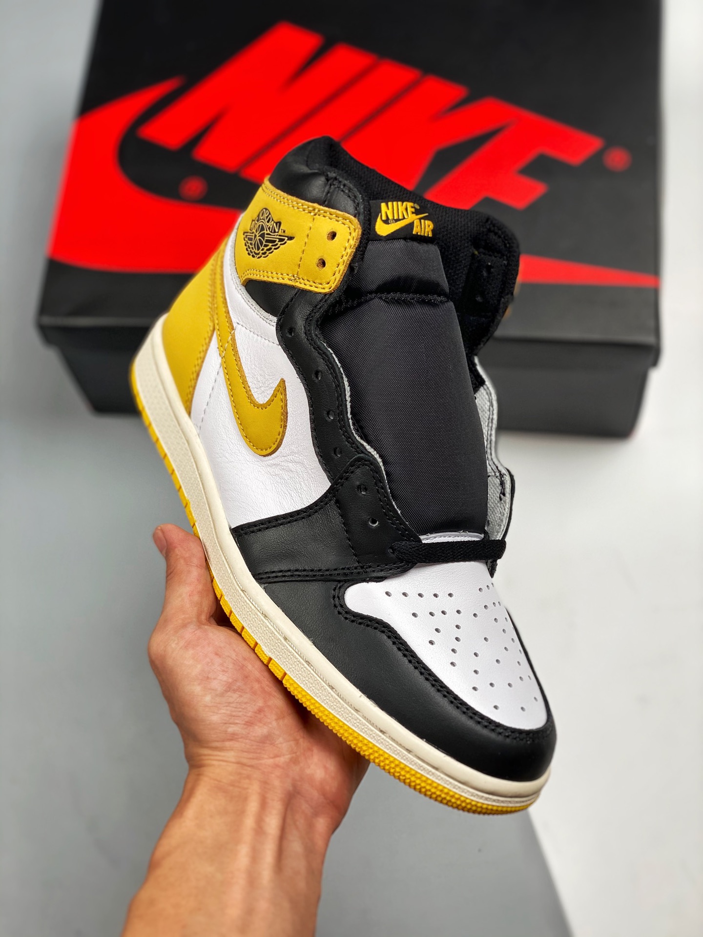 air jordan retro 1 high og yellow