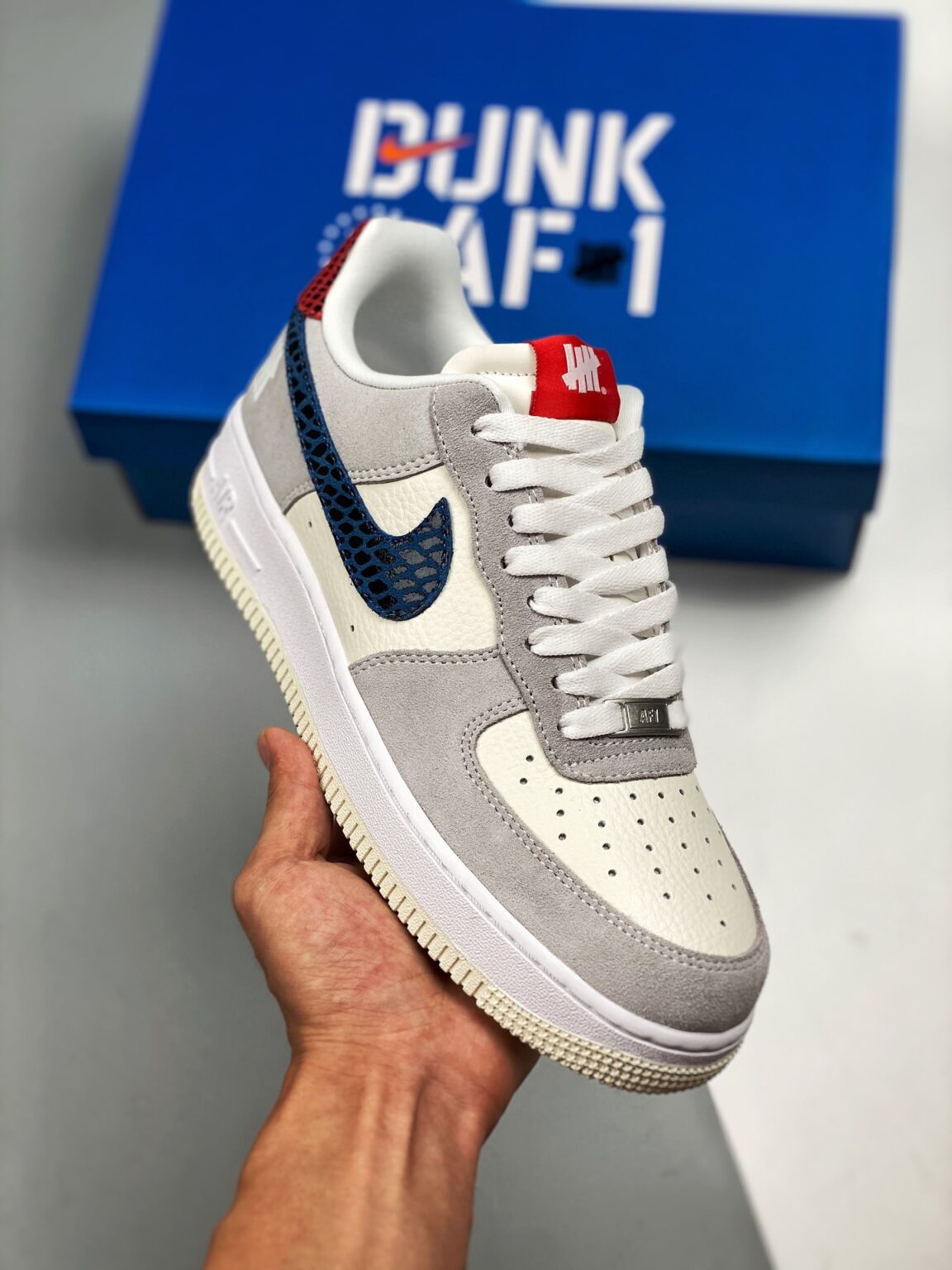 Undefeated x Nike Air Force 1 ‘5 On It’