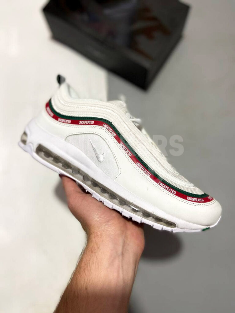 Nike Air Max 97 x Undefeated белые