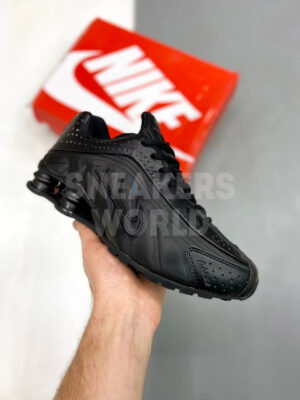 Nike Shox R4 черные