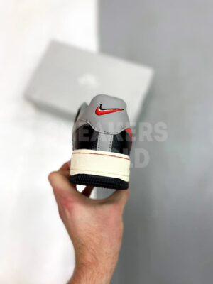 Nike Air Force 1 ’07 LV8 Black/grey/red