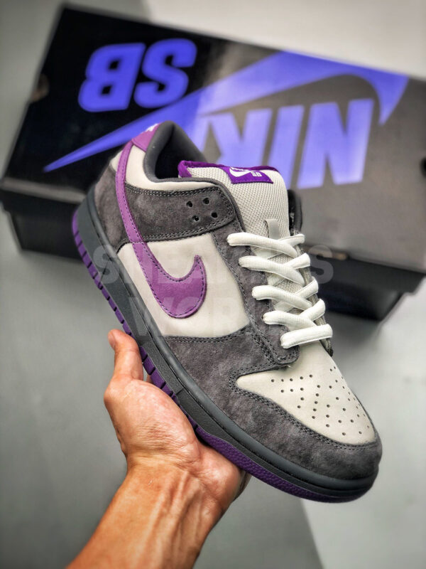 Nike Dunk SB Low Purple Pigeon