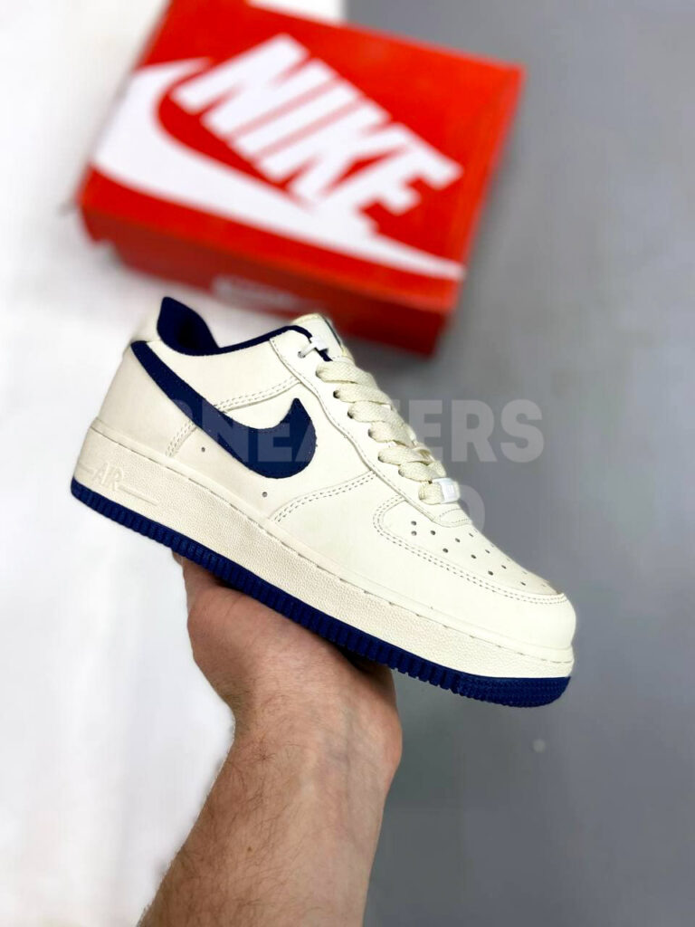 Nike Air Force 1 Beige Navy