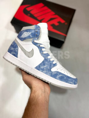 Nike Air Jordan 1 High голубые