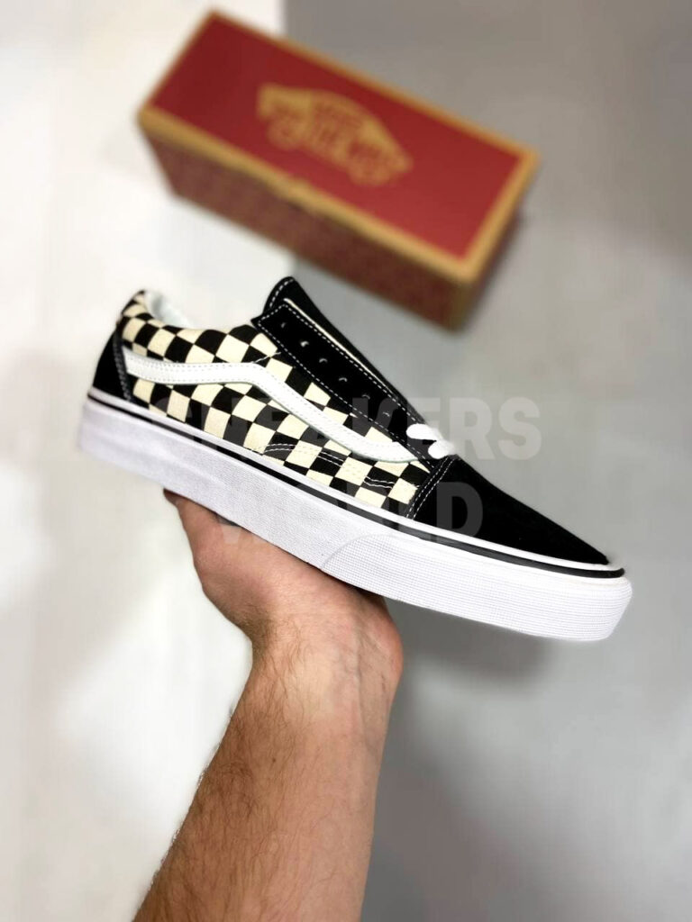 Vans шахматные