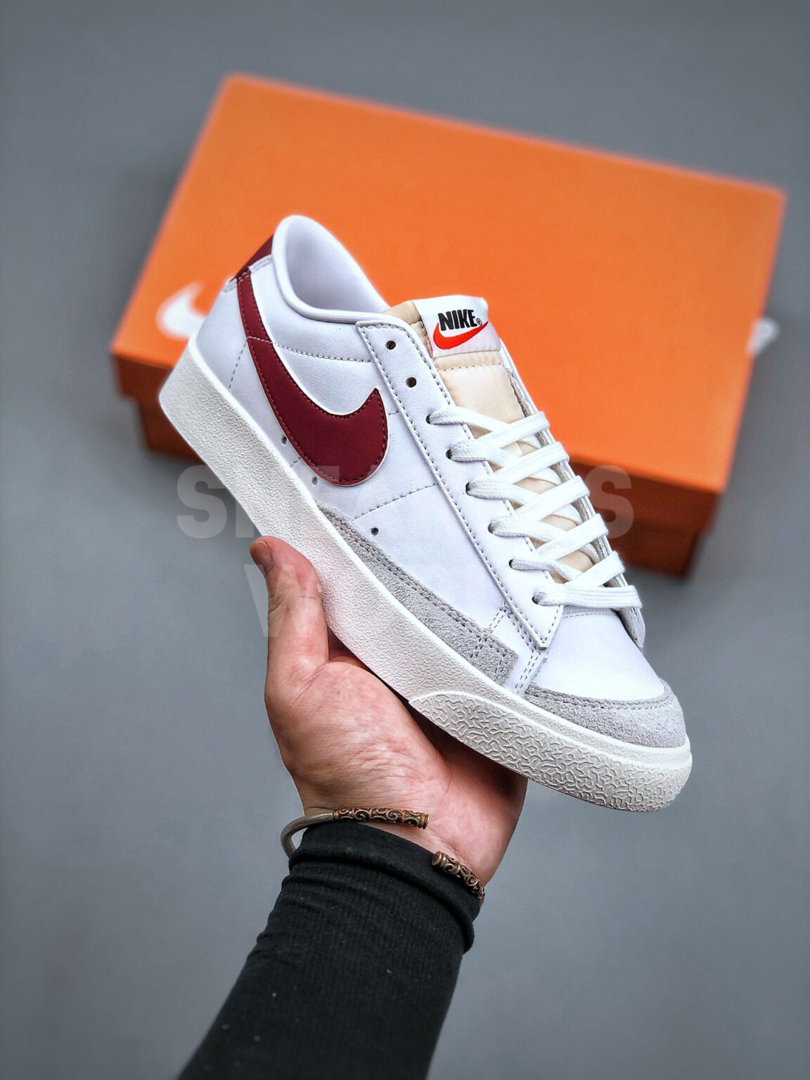 Nike Blazer low 77 White/Red