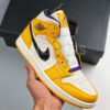 Nike Air Jordan 1 Mid Lakers