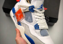 Nike Air Jordan 4 Retro Military Blue