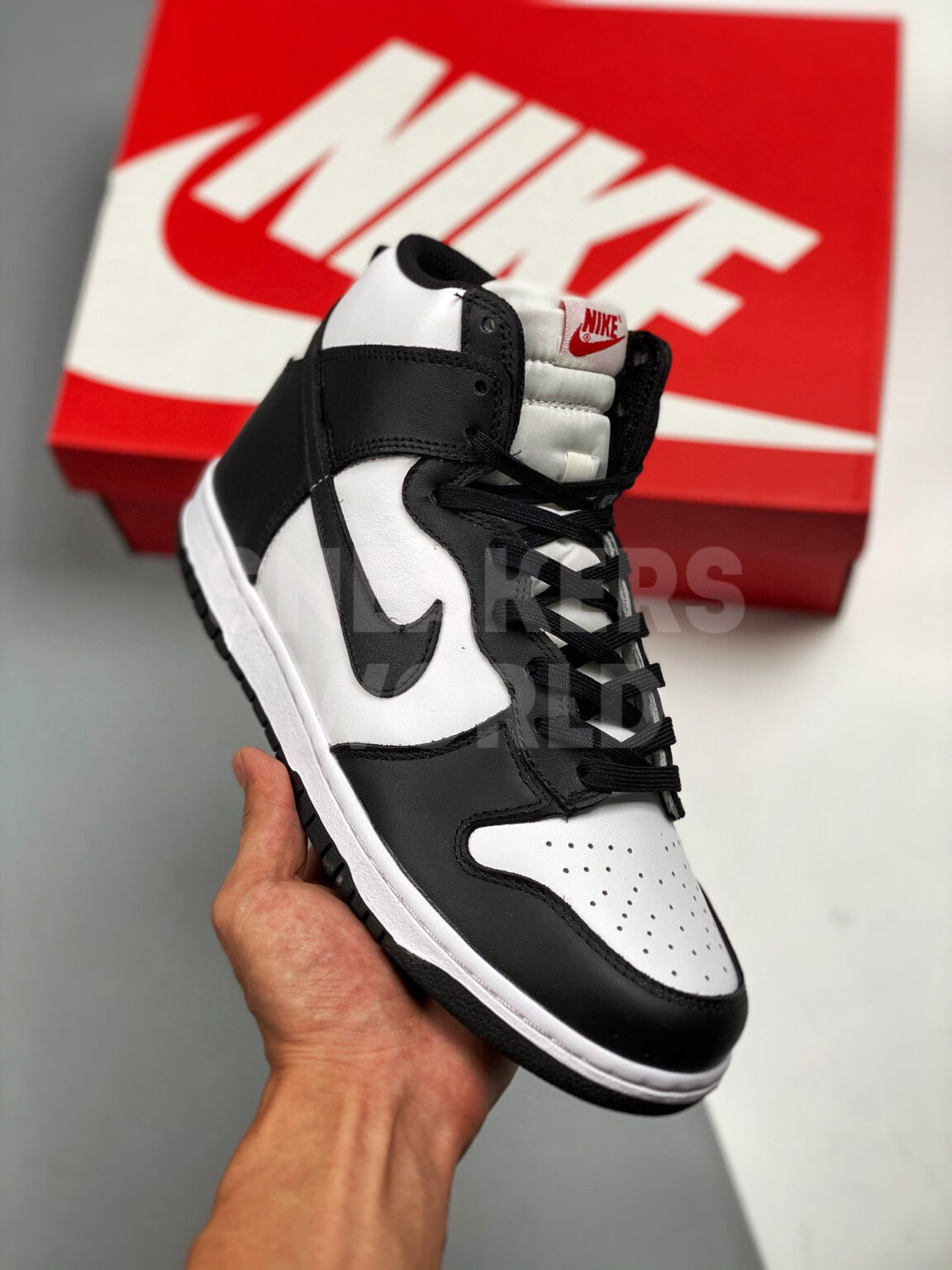 Nike Dunk High Black White