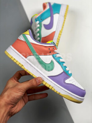 Nike Dunk Low Easter