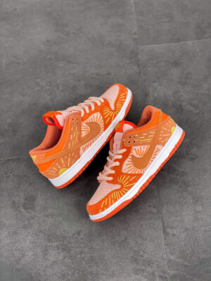 nike-dunk-low-nh-winter-solstice-team-orange-crimson-bliss-for-sale-1-300x400 Nike Zoom Vomero 5 Supersonic