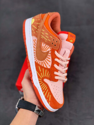 nike-dunk-low-nh-winter-solstice-team-orange-crimson-bliss-for-sale-300x400 Nike Zoom Vomero 5 Supersonic