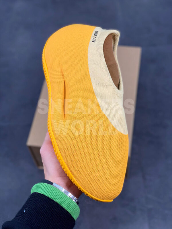 Adidas Yeezy Knit Runner Sulfur