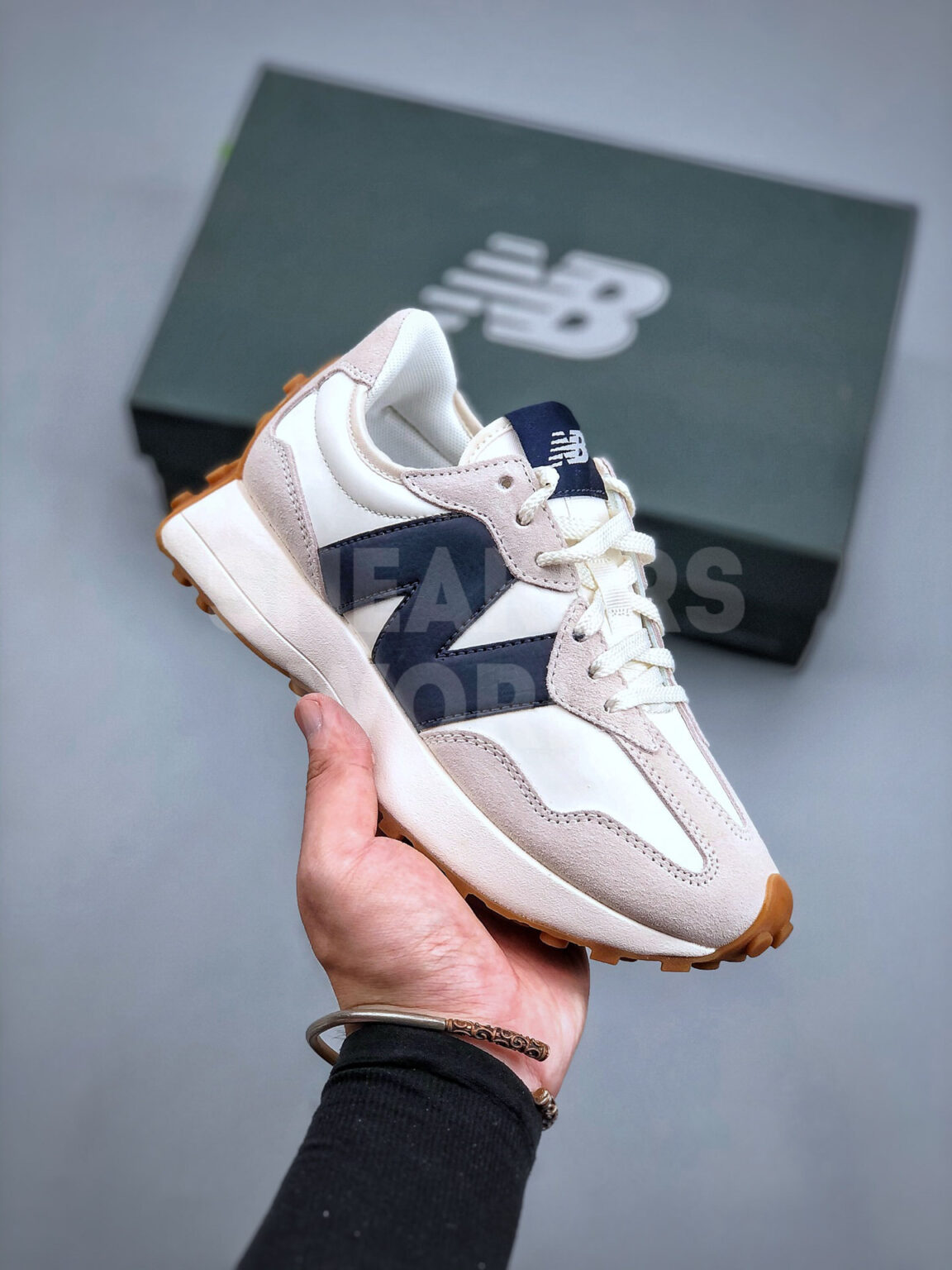 New Balance 327 Beige Blue