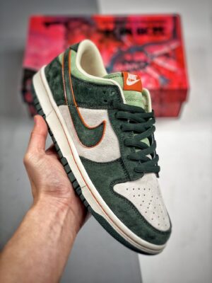 Nike SB Dunk Low Pro Eire Green White Orange