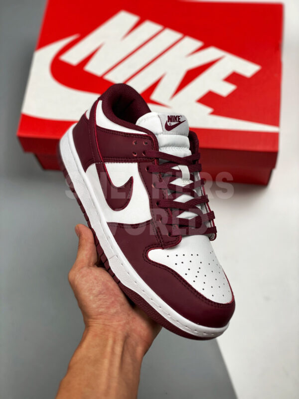 Nike Dunk Low Bordeaux/White