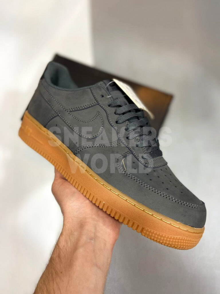 Nike Air Force 1 Grey · Серый