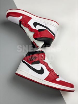 Nike Air Jordan 1 High Cicago Bulls Red