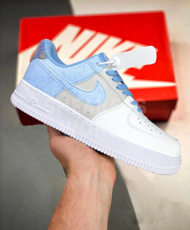 Nike Air Force 1 Low Psychic Blue