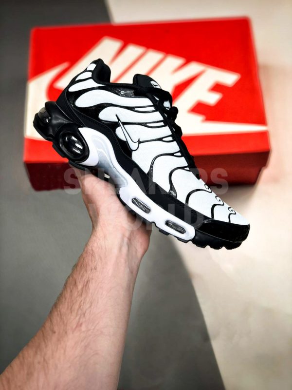 Air max plus oreo hotsell