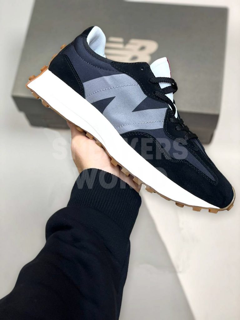 New Balance 327 Black/Grey/White
