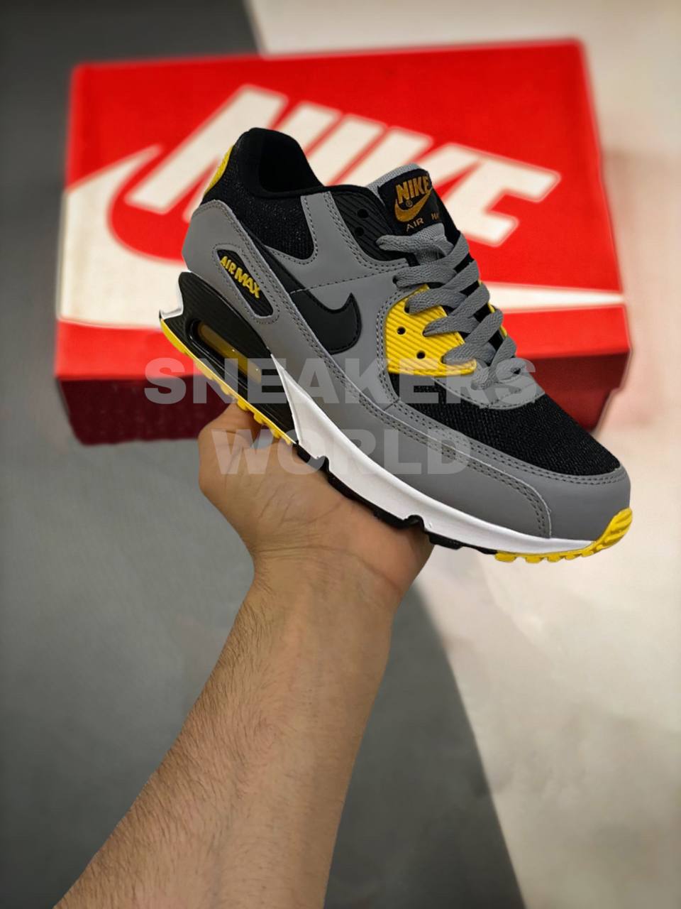 Nike air max black and yellow hotsell