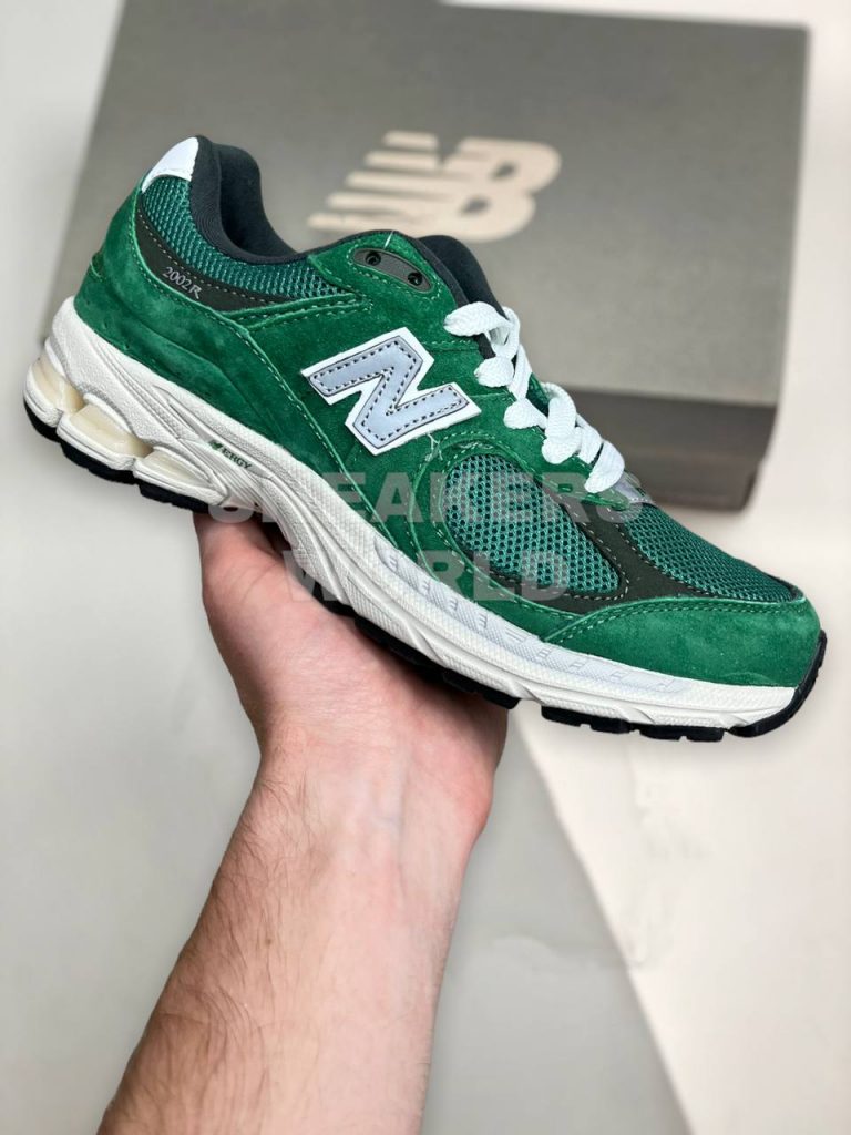New Balance 2002R Green/White