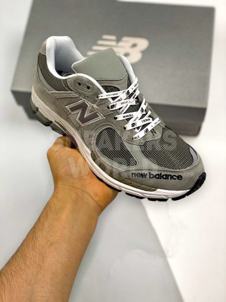 New Balance 2002 Grey