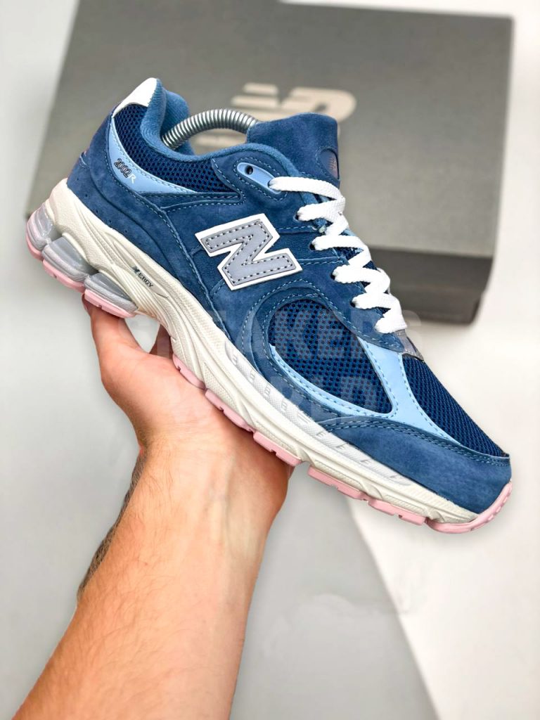 New Balance 2002 Blue
