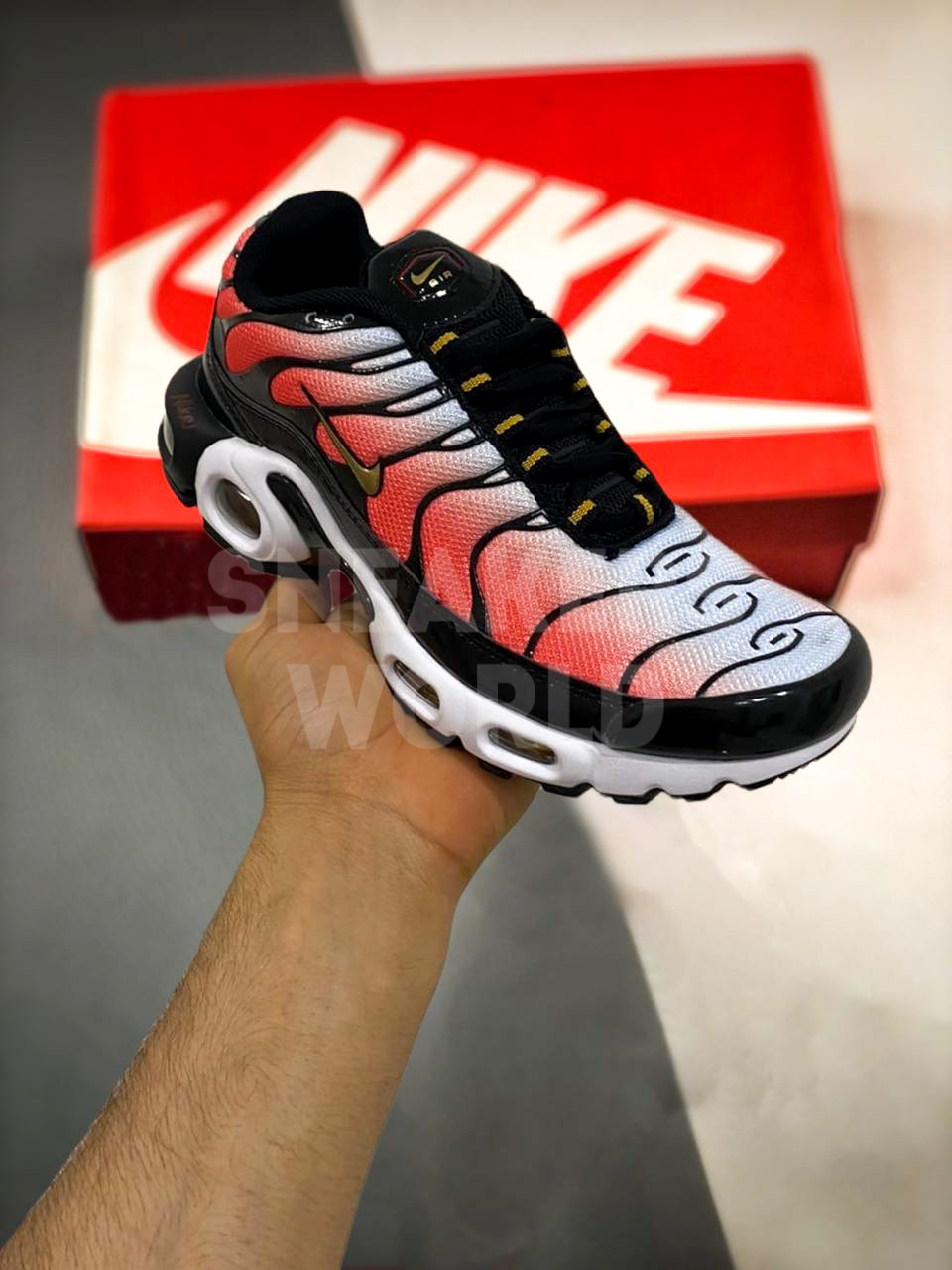 red white and black air max plus